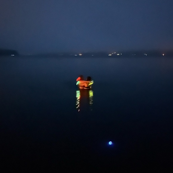 Meet your Posher, Aleigha - Picture 1 of 1